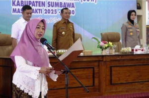 GOW Sumbawa Dikukuhkan, Wabup Soroti Peran Perempuan dalam Pembangunan Daerah