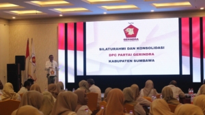 Ketua DPC Gerindra Sumbawa Tegaskan Kader Harus Turun Langsung Layani Masyarakat